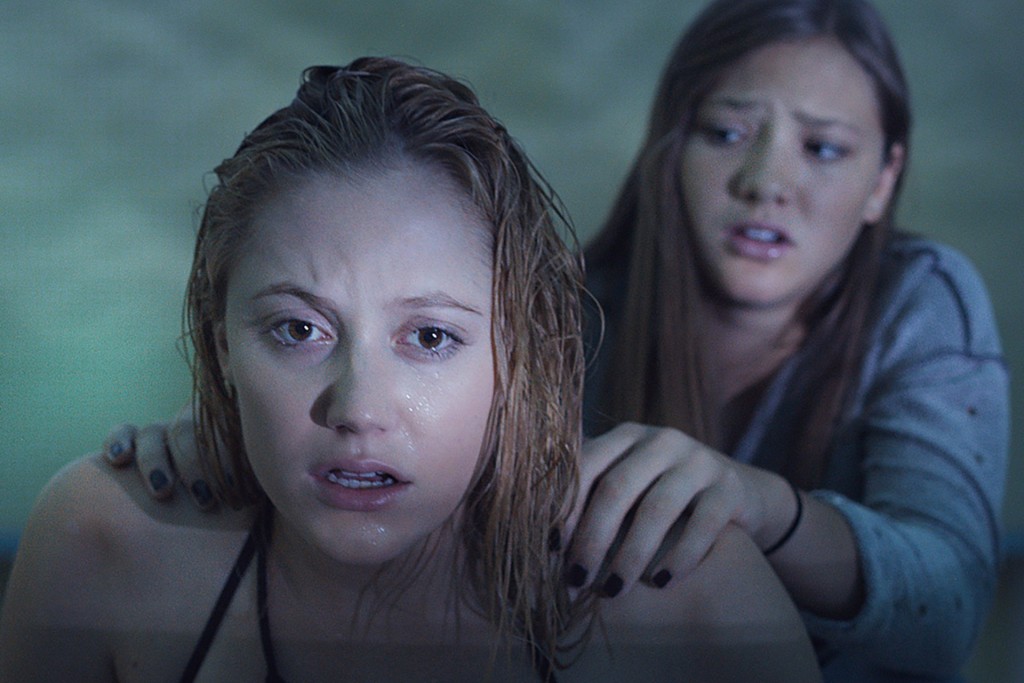 ‘It Follows’ Is Quite Odd, Genuinely Scary and Out On Netflix Next Month